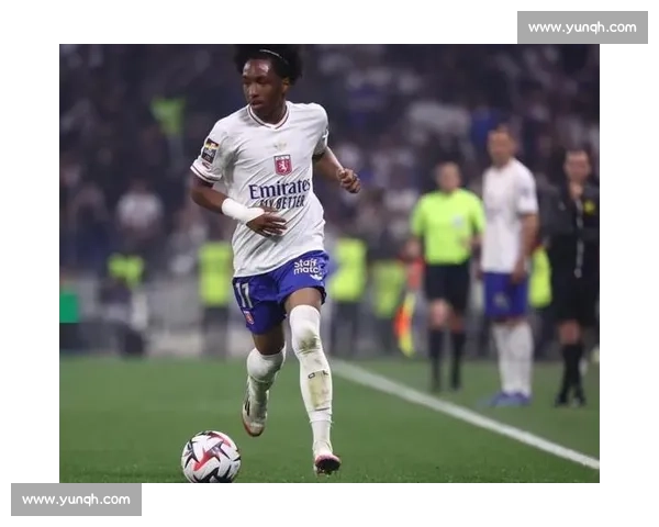 英超双雄竞逐里昂神锋!福法纳转会费或因降级缩水至 3000 万镑